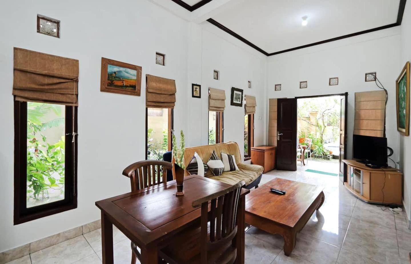 Rumah Akira Seminyak Kültér fotó
